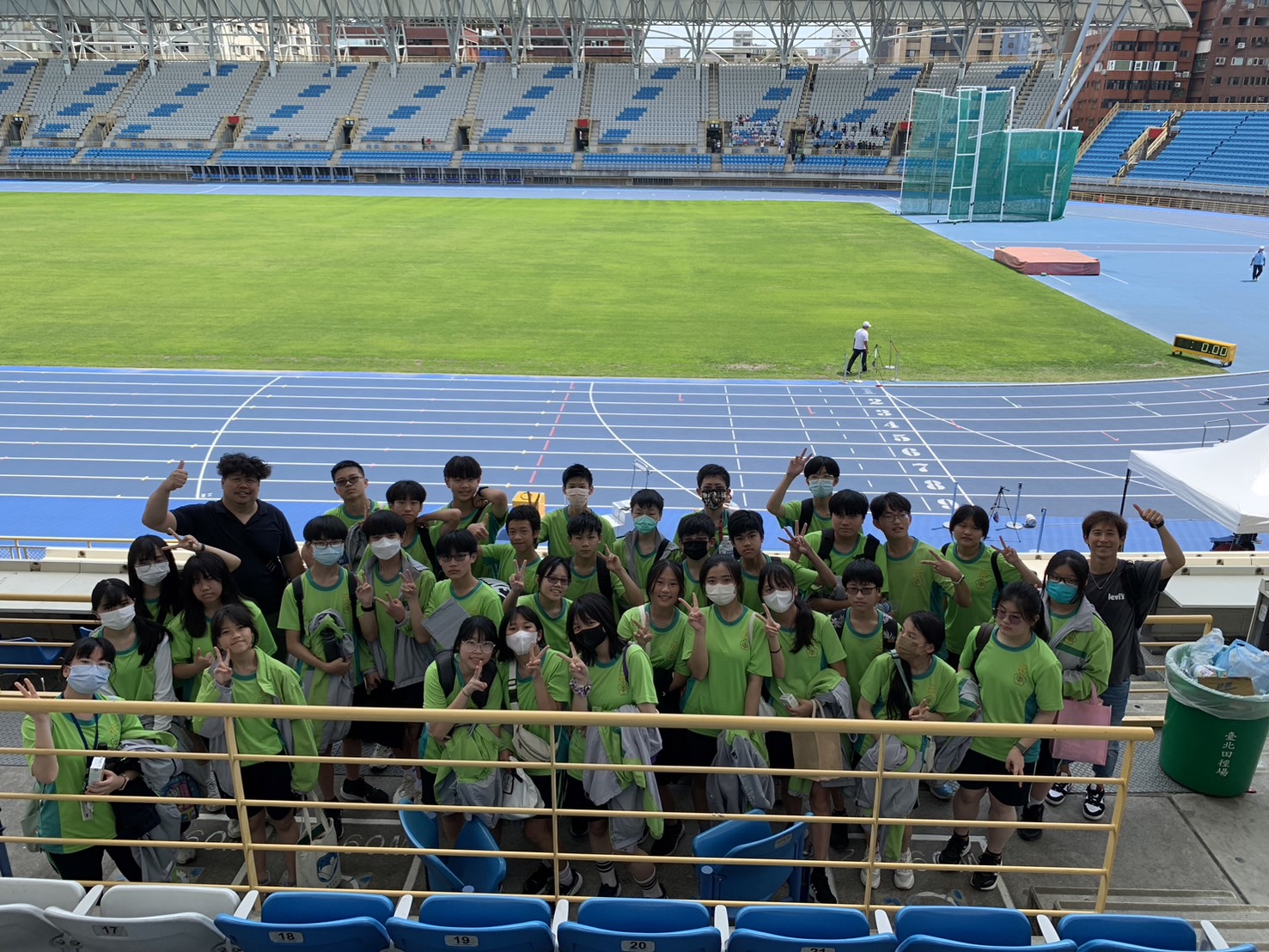 賀！臺北市112學年度國民中學大隊接力賽，本校804、805班榮獲全市第八名2