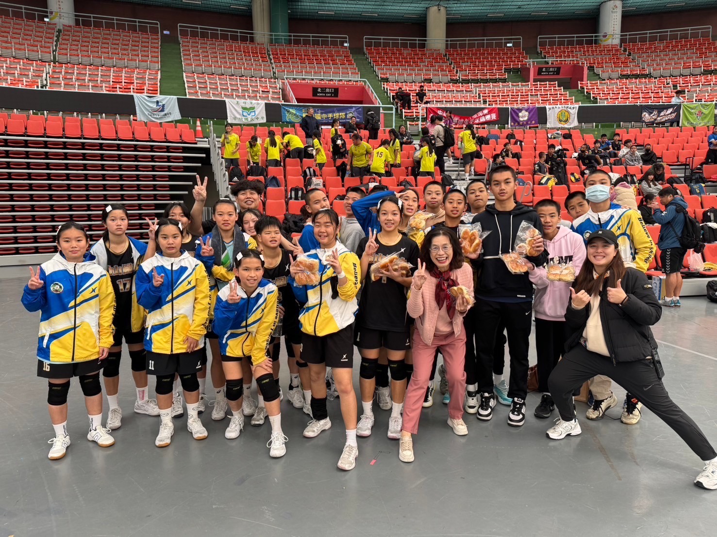 賀！113學年度手球隊再創佳績